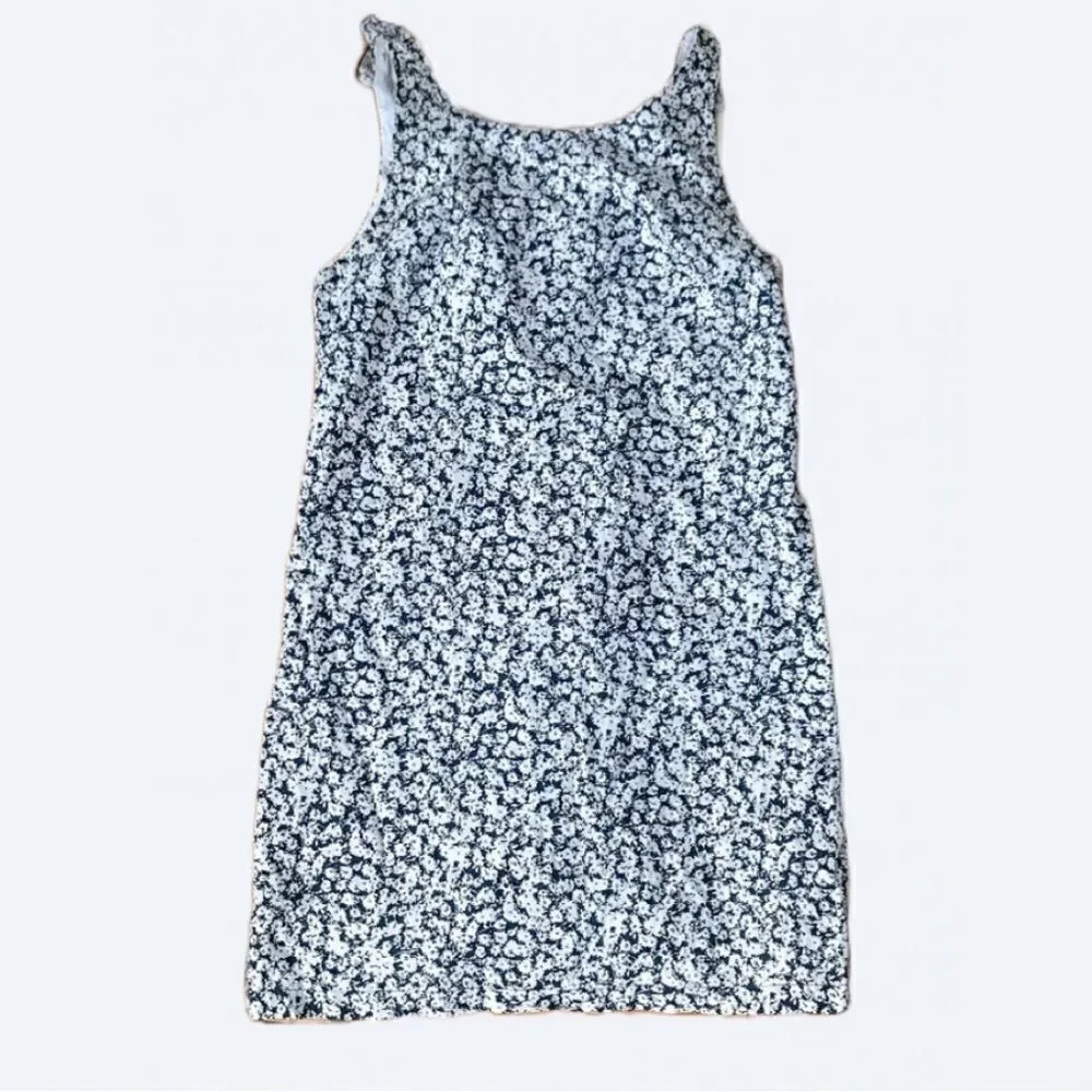Zara TRF Navy Daisy Mini Dress Deep V Ruffle Back shift dress